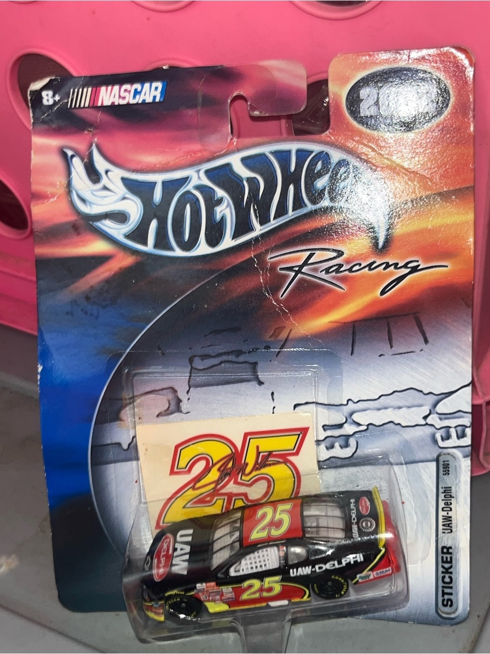 Hot Wheels Racing Die-Cast #25 Black and Red Toy Car